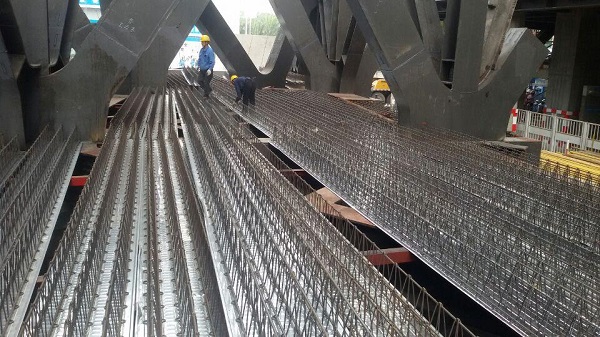 鋼結(jié)構(gòu)工程安裝過(guò)程中的常見(jiàn)問(wèn)題